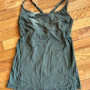 LULULEMON: CROSSBACK TANK WITH SHELF BRA - SZ 4